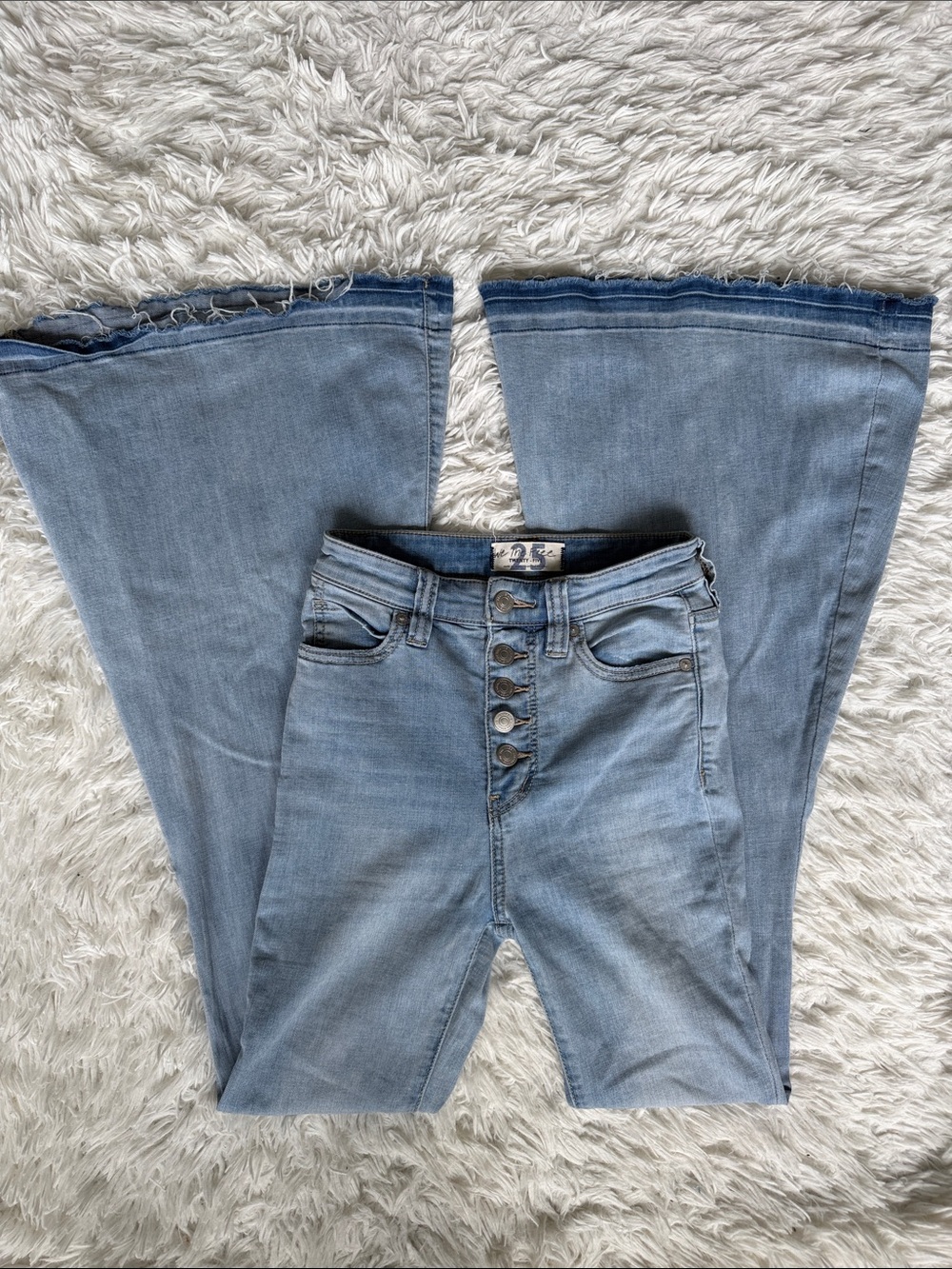 We the Free Free People high Rise Bell Bottom Jeans Size 25